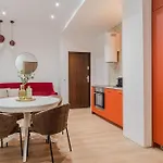 Zlota 7 * Warsaw