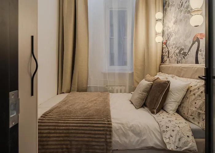 Złota 7 Apartament *